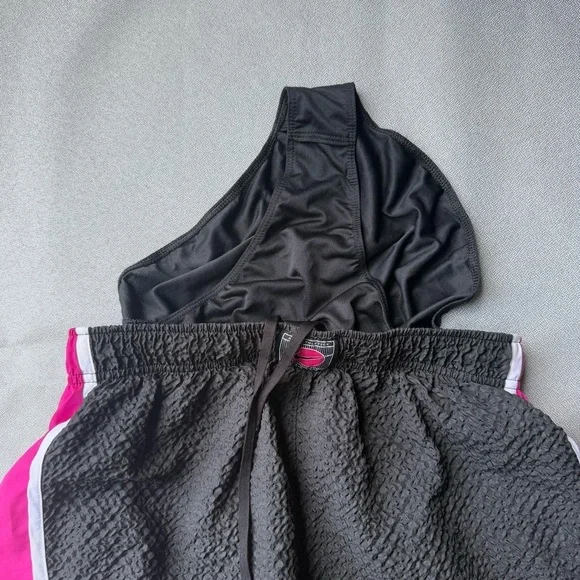 Nike Women’s Tempo Icon Clash Textured Short Running Shorts Black & Pink M - Picture 4 of 5
